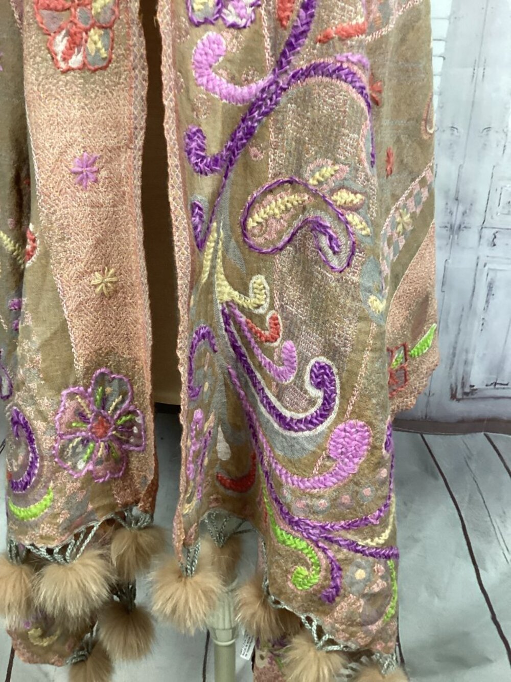 Embroidered Paisley Shawl Wrap with Fox Fur Trim and Tassels - Picture 5 of 13